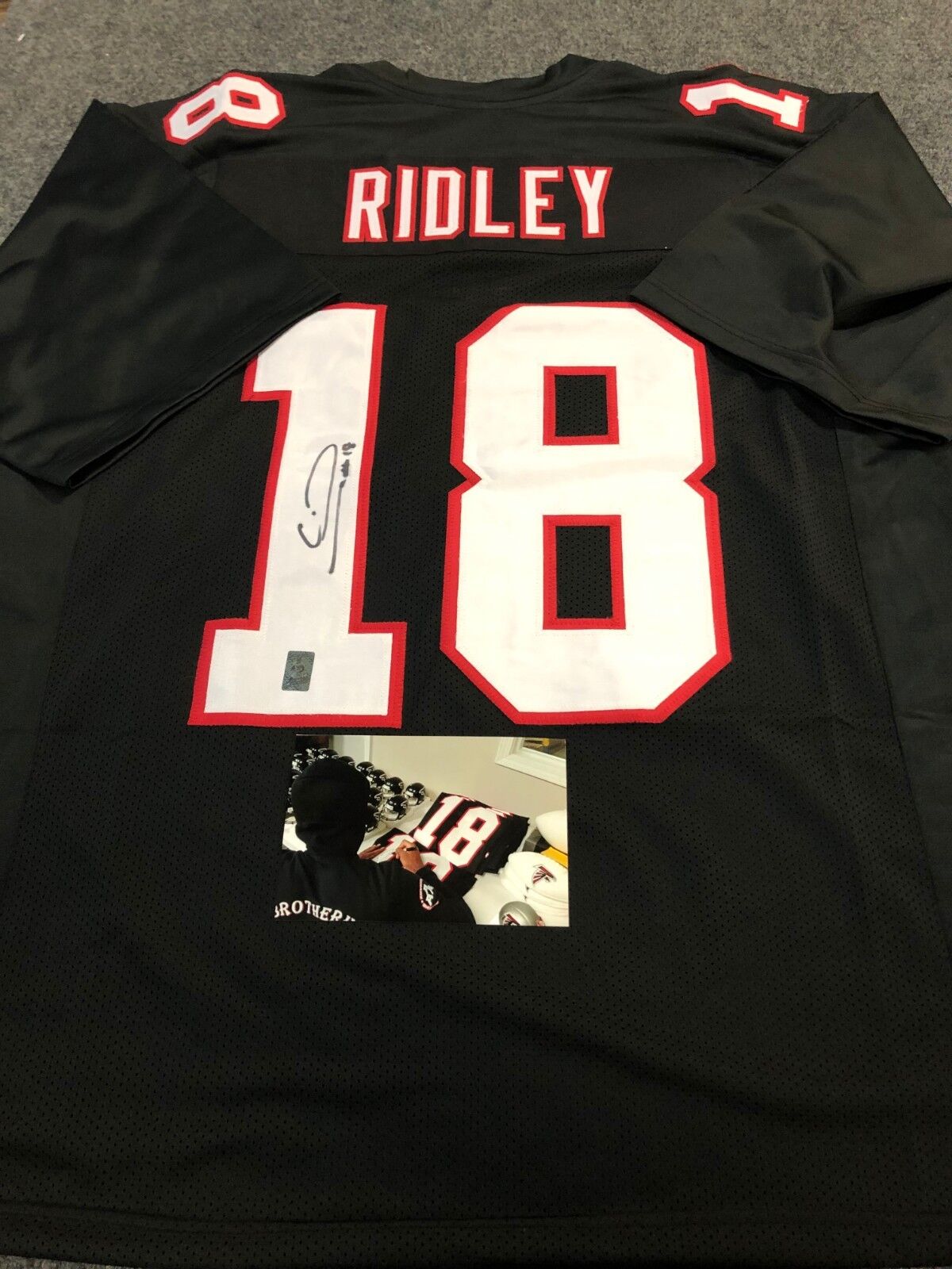 Calvin Ridley Autographed Atlanta Falcons Football NFL Jersey