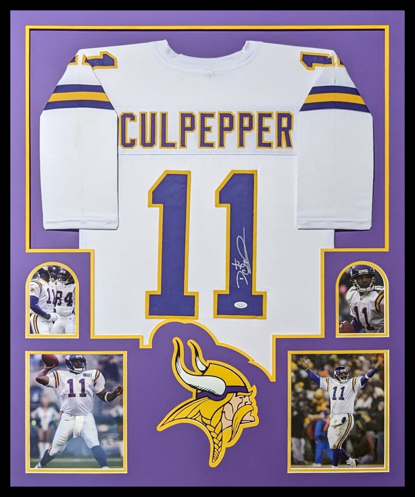 Daunte Culpepper Autographed Jersey (BAS) popular