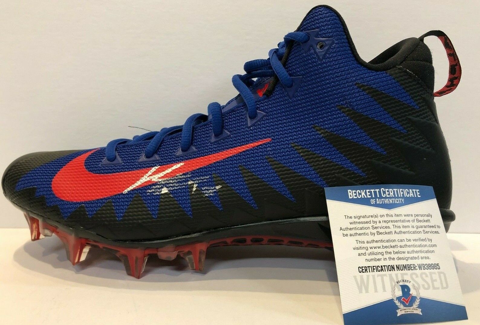 Beckett coa autographed Nike outlet cleat