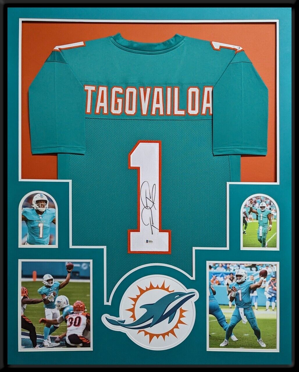 Tua Tagovailoa Signed Jersey store Miami Dolphins Beckett COA RARE