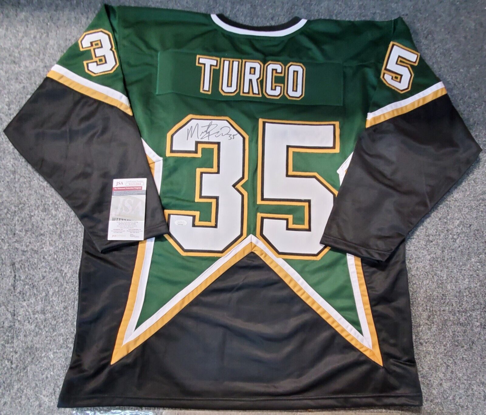 Marty Turco Signed Dallas Stars Jersey (JSA COA) 11 Year Veteran Goalt –