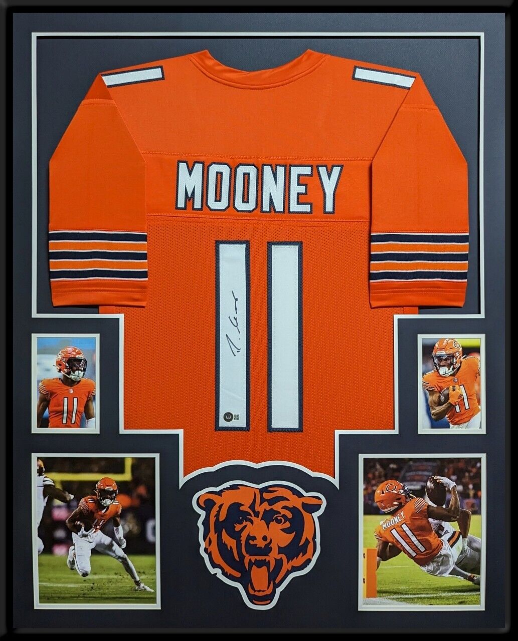 Darnell Mooney Signed Chicago Bears Jersey sale (Beckett)