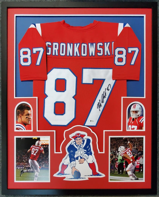 MVP Authentics Framed New England Patriots Rob Gronkowski Autographed Signed Jersey Bas Coa 1125 sports jersey framing , jersey framing