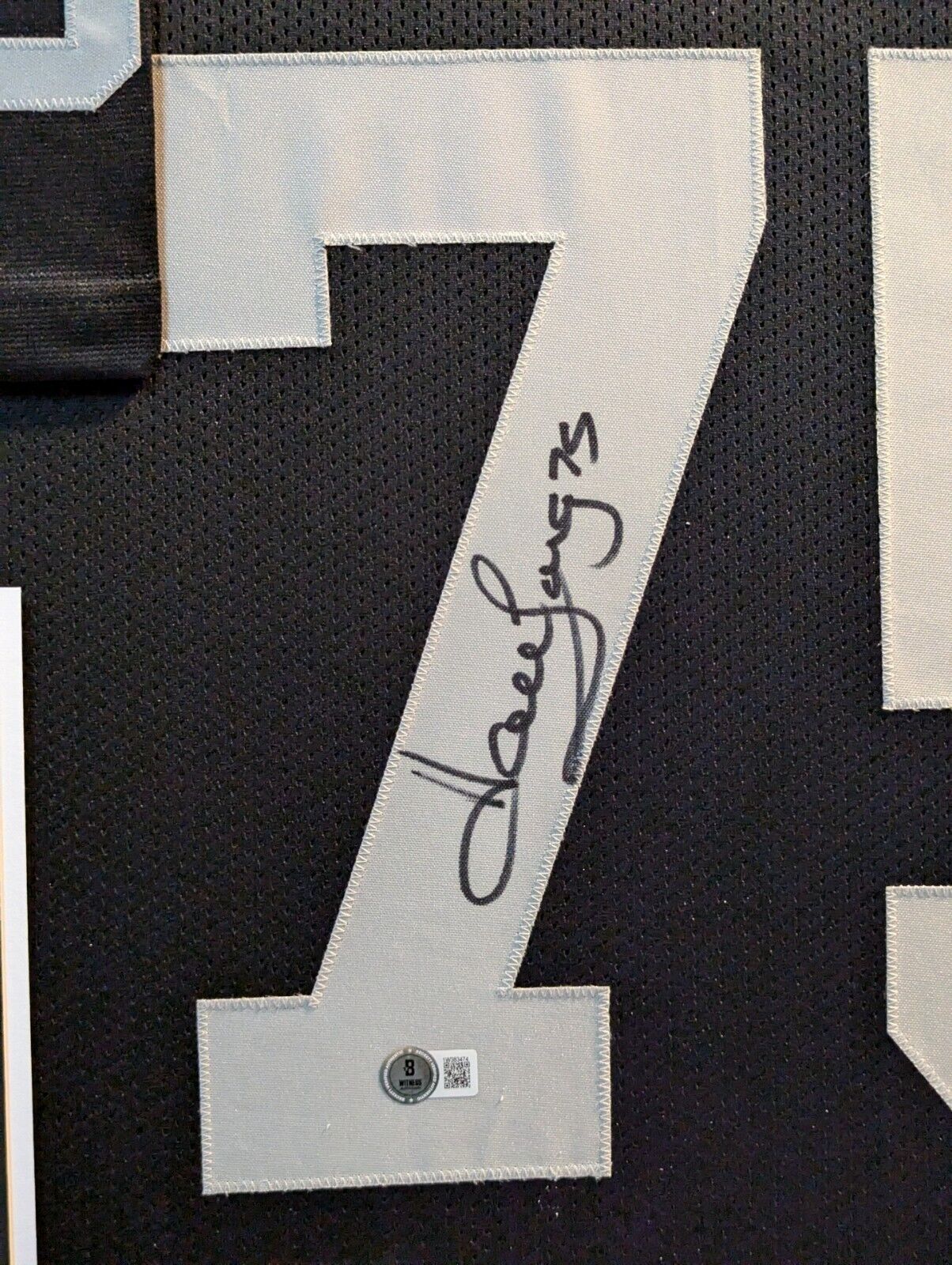 Framed Oakland Raiders Howie Long Autographed Signed Jersey Beckett Hologram