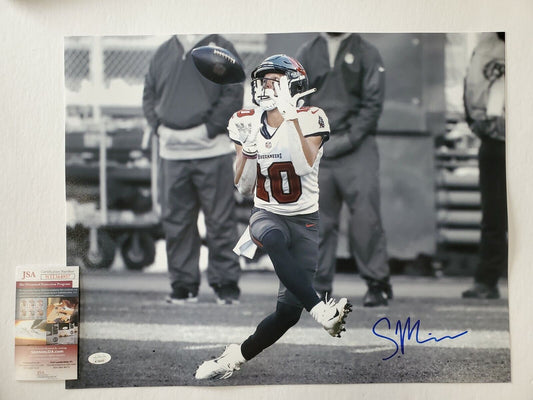 Tampa Bay Buccaneers Scotty Miller Autographed Signed 16X20 Photo Jsa Coa