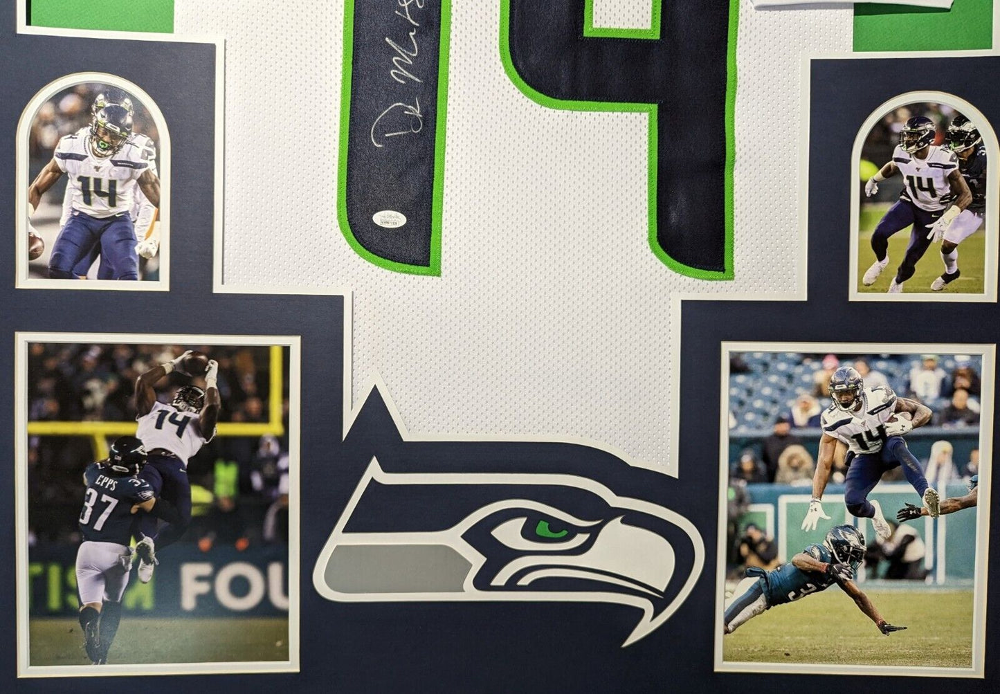 MVP Authentics Framed Seattle Seahawks Dk Metcalf Autographed Signed Jersey Jsa Coa 450 sports jersey framing , jersey framing