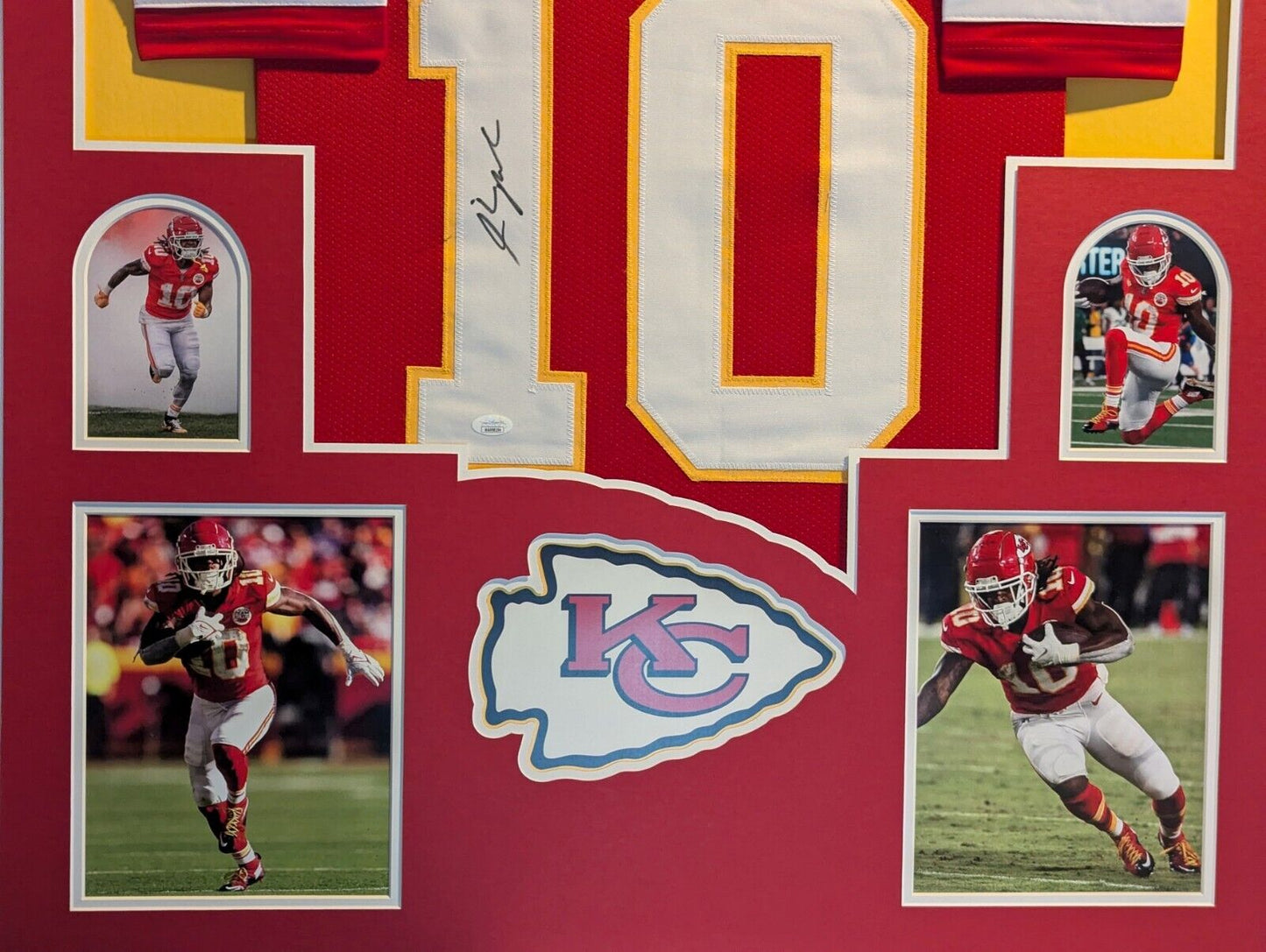 Framed Kansas City Chiefs Isiah Pacheco Autographed Signed Jersey Jsa Coa