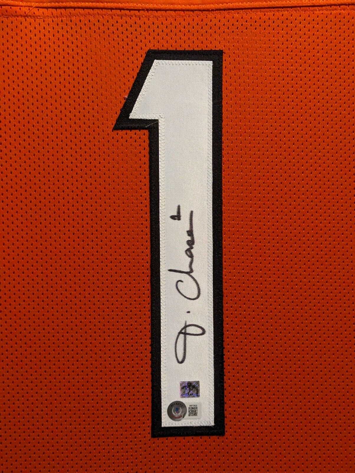 MVP Authentics Framed Cincinnati Bengals Jamarr Chase Autographed Jersey Beckett Holo 675 sports jersey framing , jersey framing