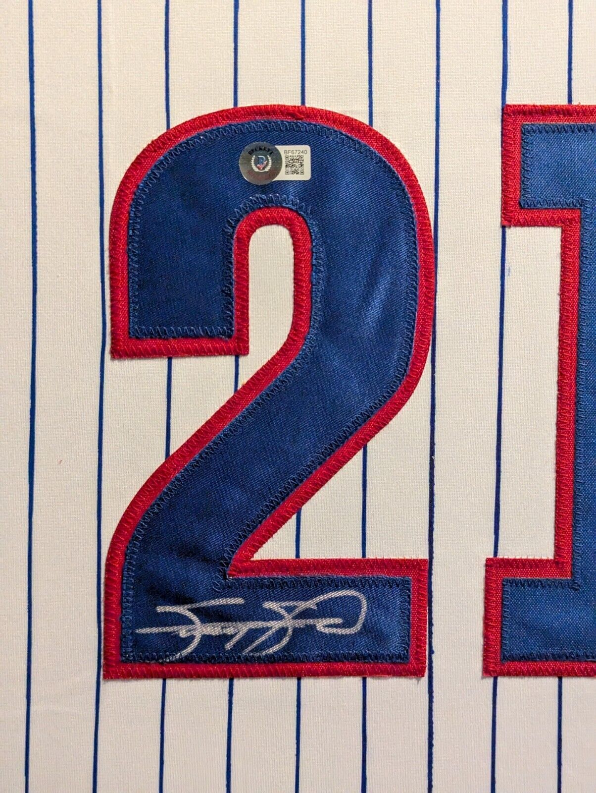 Framed Chicago Sammy Sosa Autographed Signed Jersey Beckett Coa