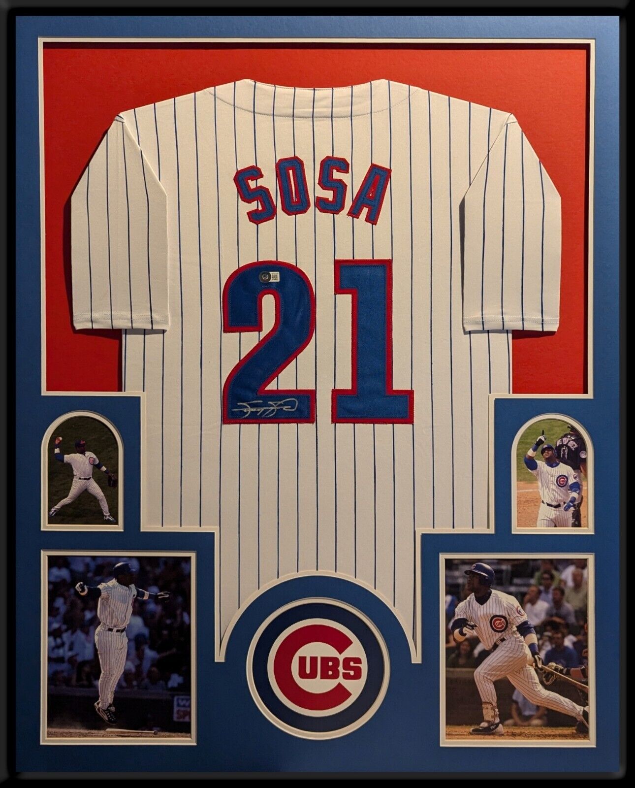 Framed Chicago Sammy Sosa Autographed Signed Jersey Beckett Coa