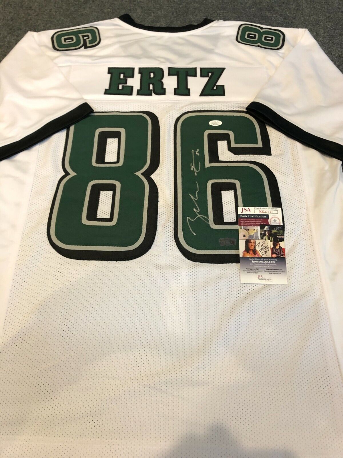 Philadelphia Eagles Zach Ertz Autographed Signed Jersey Jsa  Coa