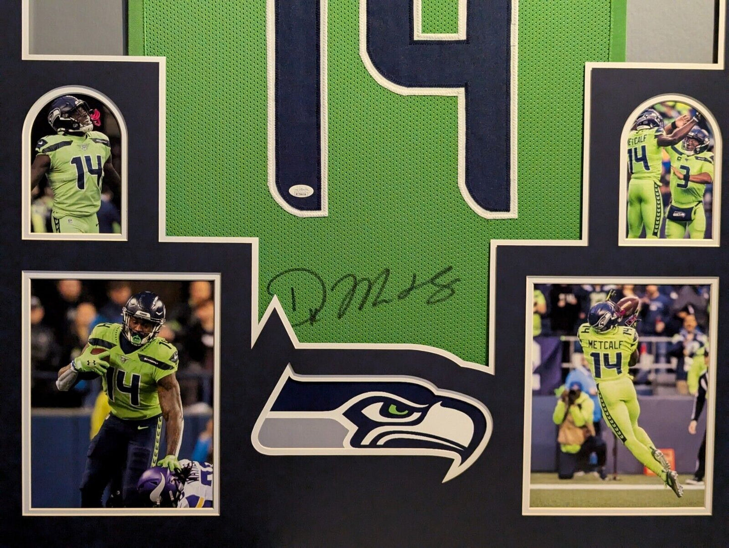 Framed Seattle Seahawks Dk Metcalf Autographed Signed Jersey Jsa Coa