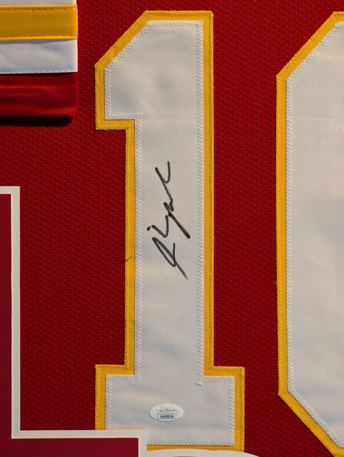 Framed Kansas City Chiefs Isiah Pacheco Autographed Signed Jersey Jsa Coa