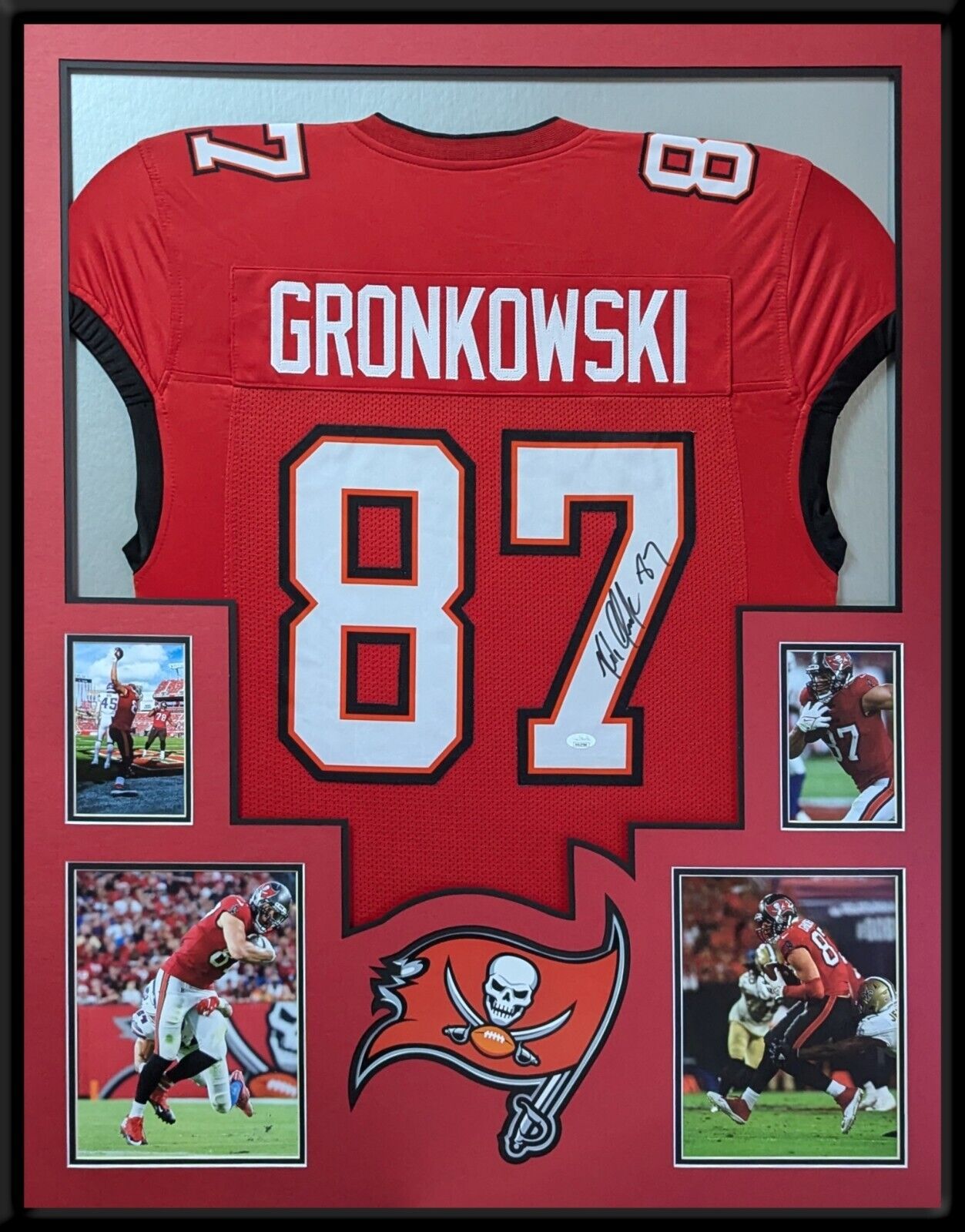 Framed Tampa Bay Buccaneers Rob Gronkowski Autographed Signed Jersey Jsa Coa