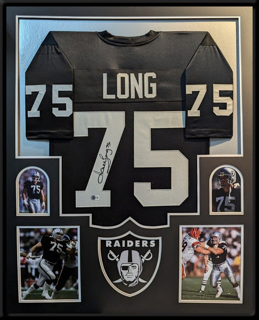 Framed Oakland Raiders Howie Long Autographed Signed Jersey Beckett Hologram