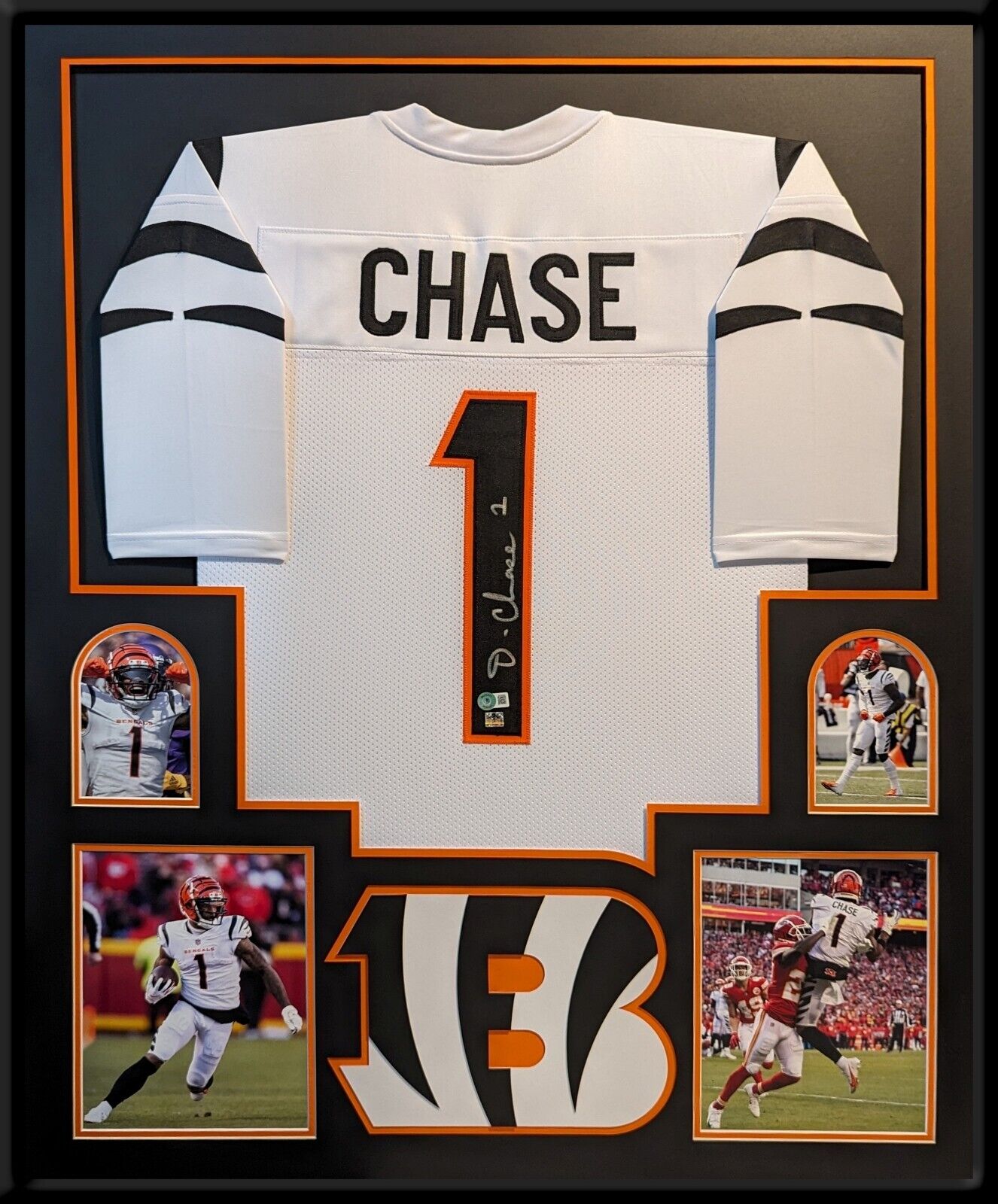 MVP Authentics Framed Cincinnati Bengals Jamarr Chase Autographed Jersey Beckett Holo 675 sports jersey framing , jersey framing