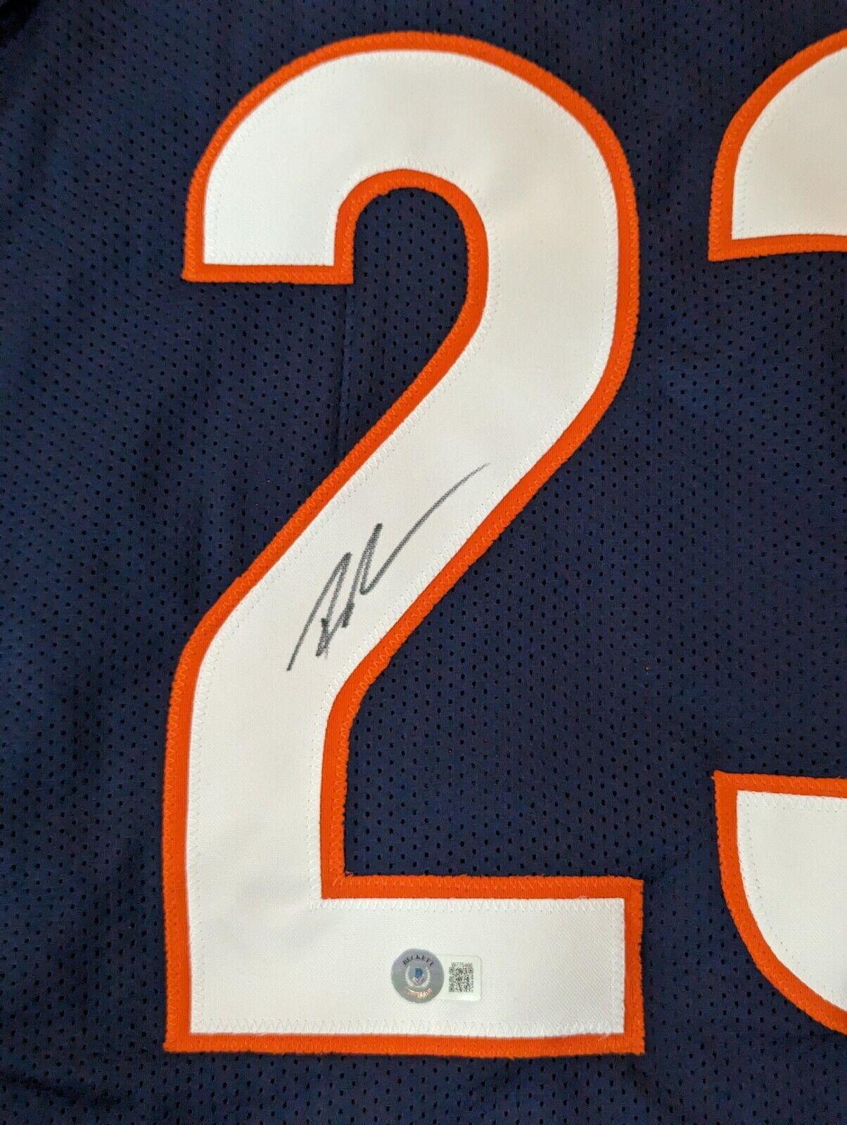 Chicago Bears Roschon Johnson Autographed Signed Jersey Beckett Holo