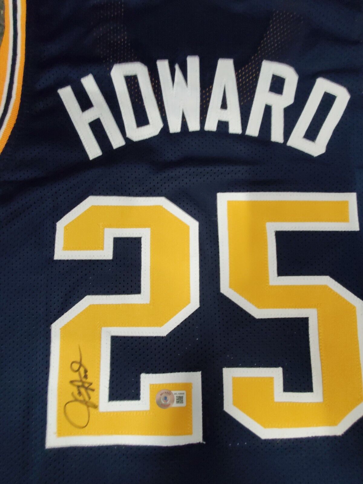 MVP Authentics Michigan Wolverines Juwan Howard Autographed Signed Jersey Beckett Holo 238.50 sports jersey framing , jersey framing