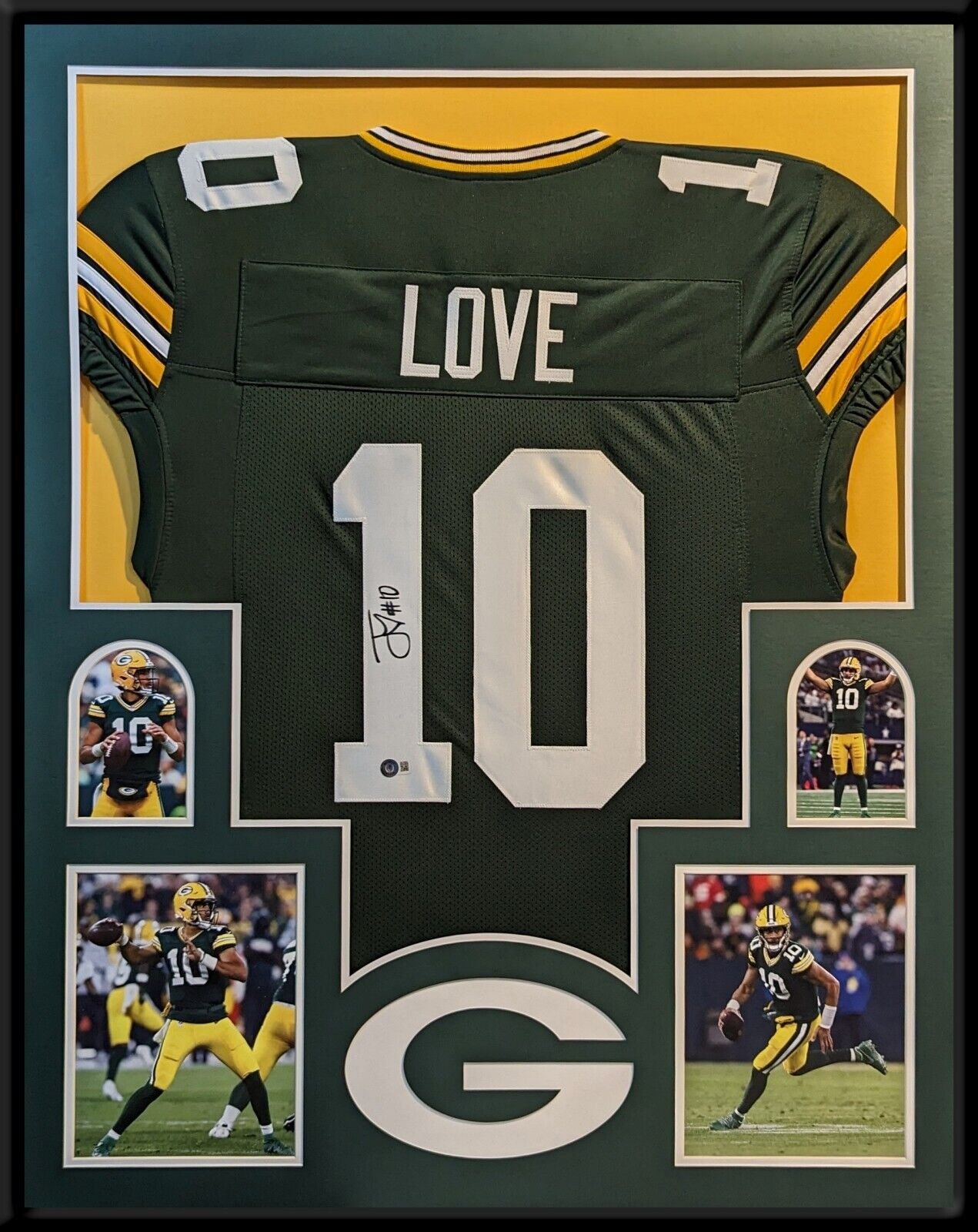 Framed Green Bay Packers Jordan Love Autographed Signed Jersey Beckett Holo