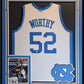 Framed Unc Tar Heels James Worthy Autographed Signed Jersey Beckett Hologram