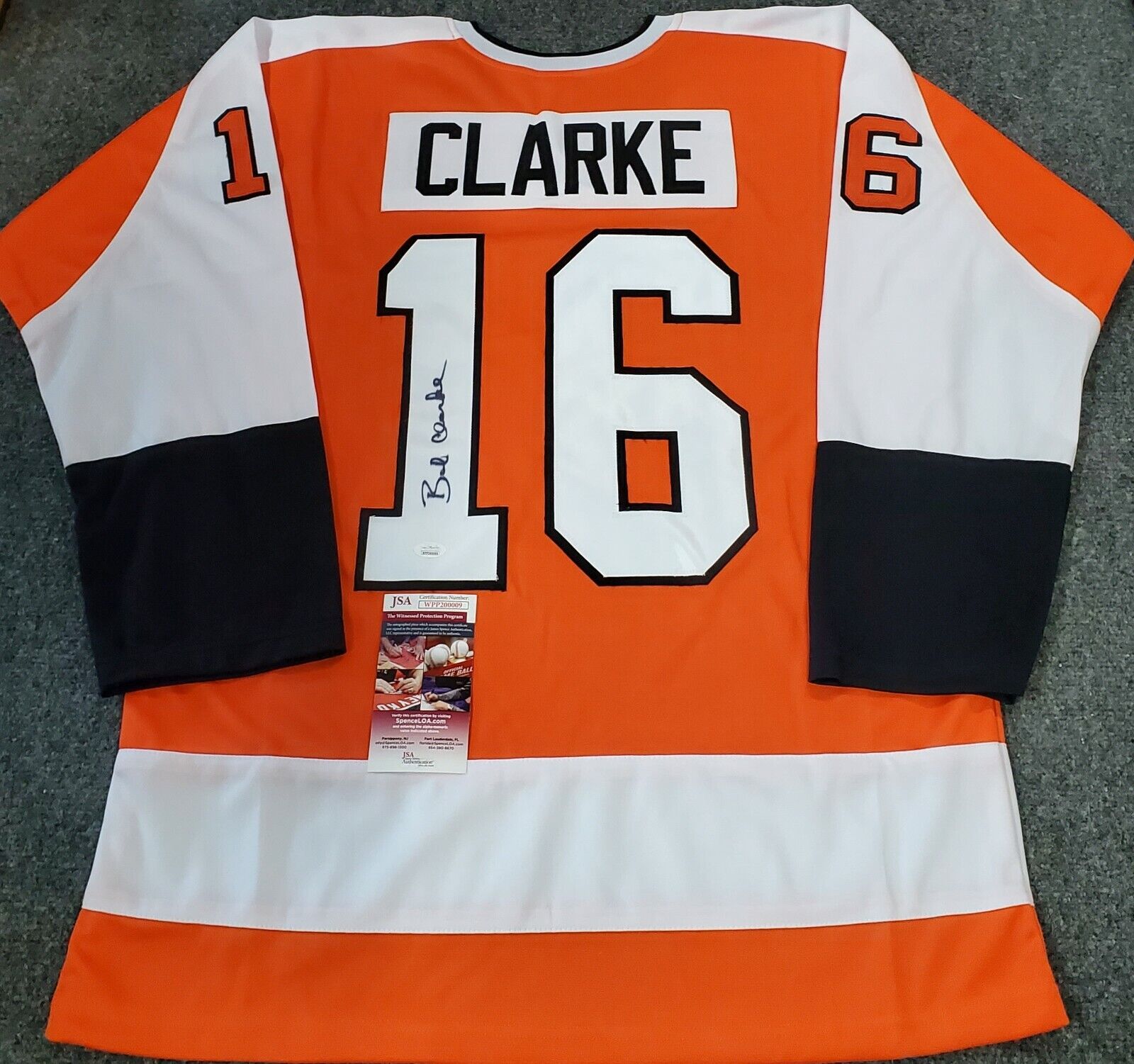 Signed flyers jersey deals