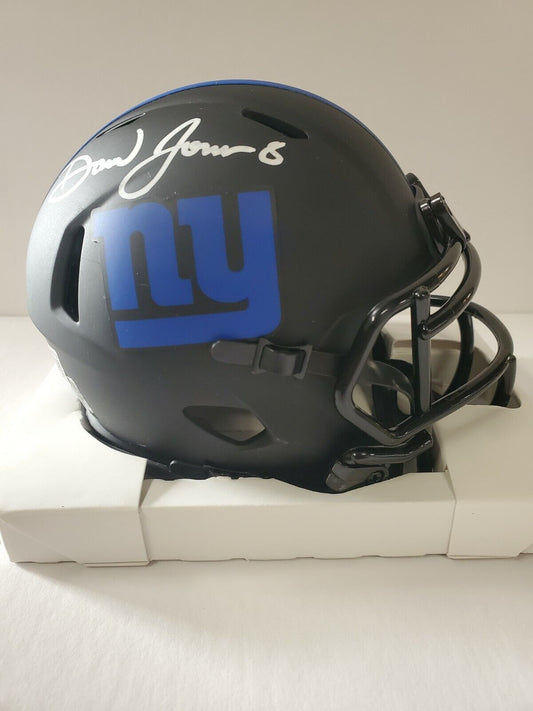 MVP Authentics Daniel Jones Autographed In White New York Giants Eclipse Mini Helmet Bas Holo 161.10 sports jersey framing , jersey framing