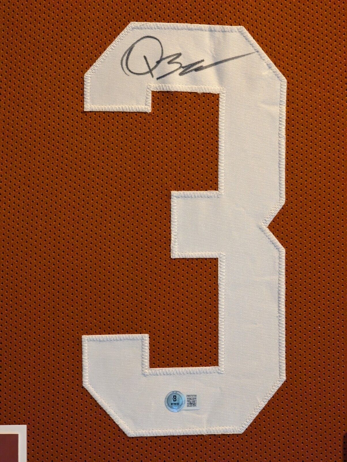 Framed Texas Longhorns Quinn Ewers Autograph Signed Jersey Beckett Holo