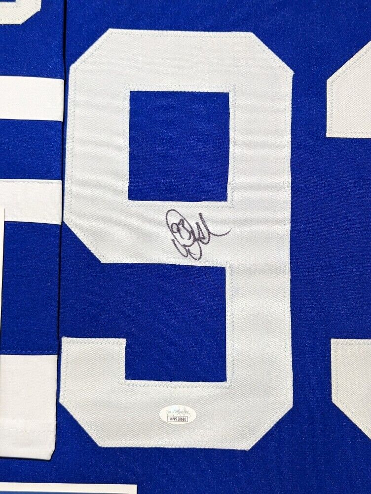 MVP Authentics Framed Toronto Maple Leafs Doug Gilmour Autographed Signed Jersey Jsa Coa 445.50 sports jersey framing , jersey framing