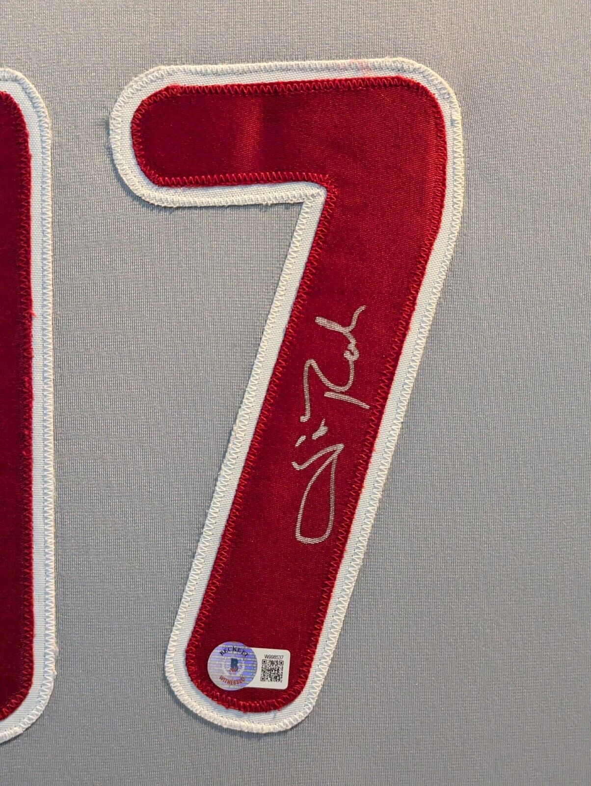 Framed Philadelphia Phillies Scott Rolen Autographed Signed Jersey Beckett Holo