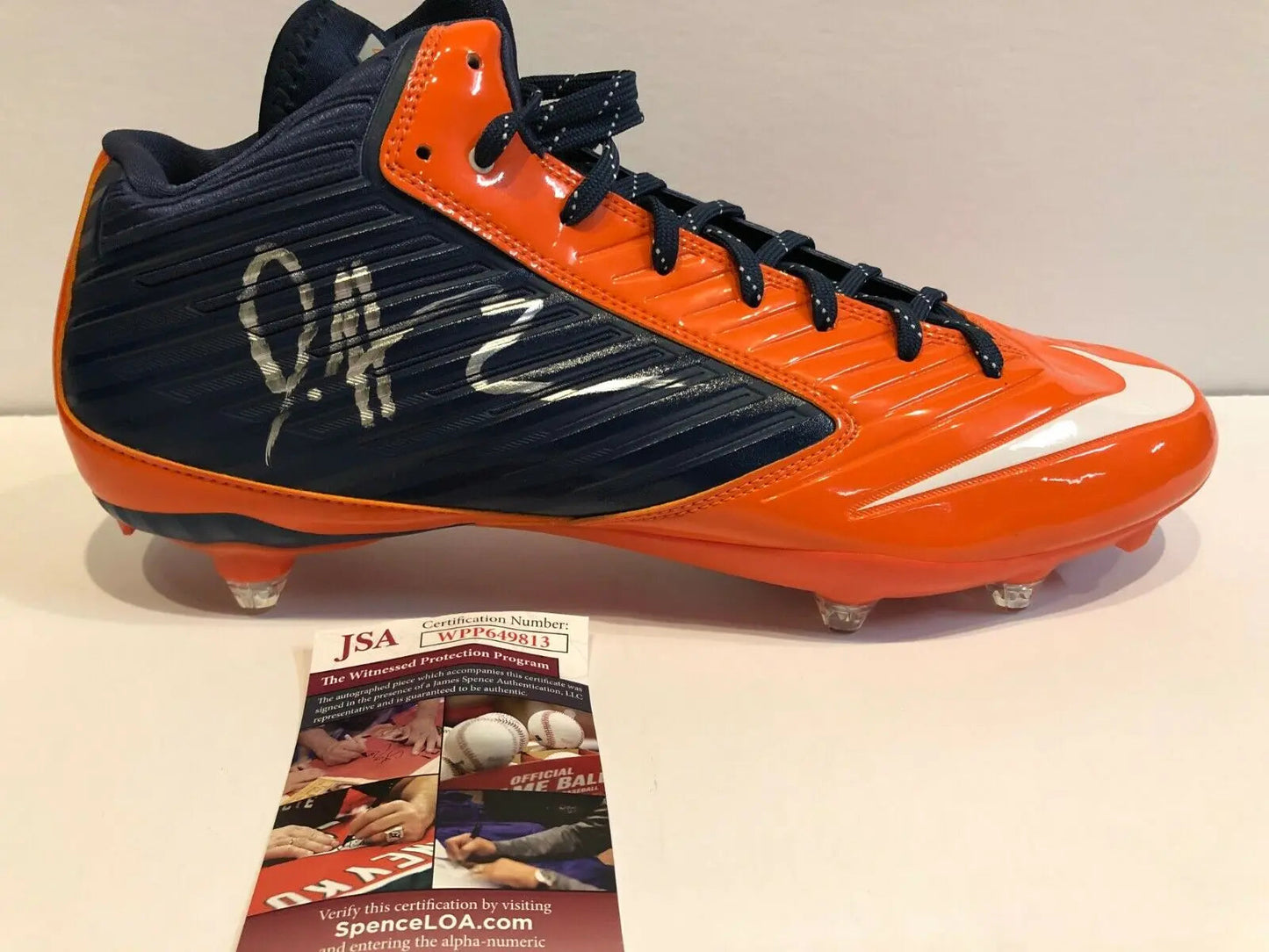 MVP Authentics Denver Broncos Daesean Hamilton Autographed Signed Nike Cleat Jsa Coa 107.10 sports jersey framing , jersey framing