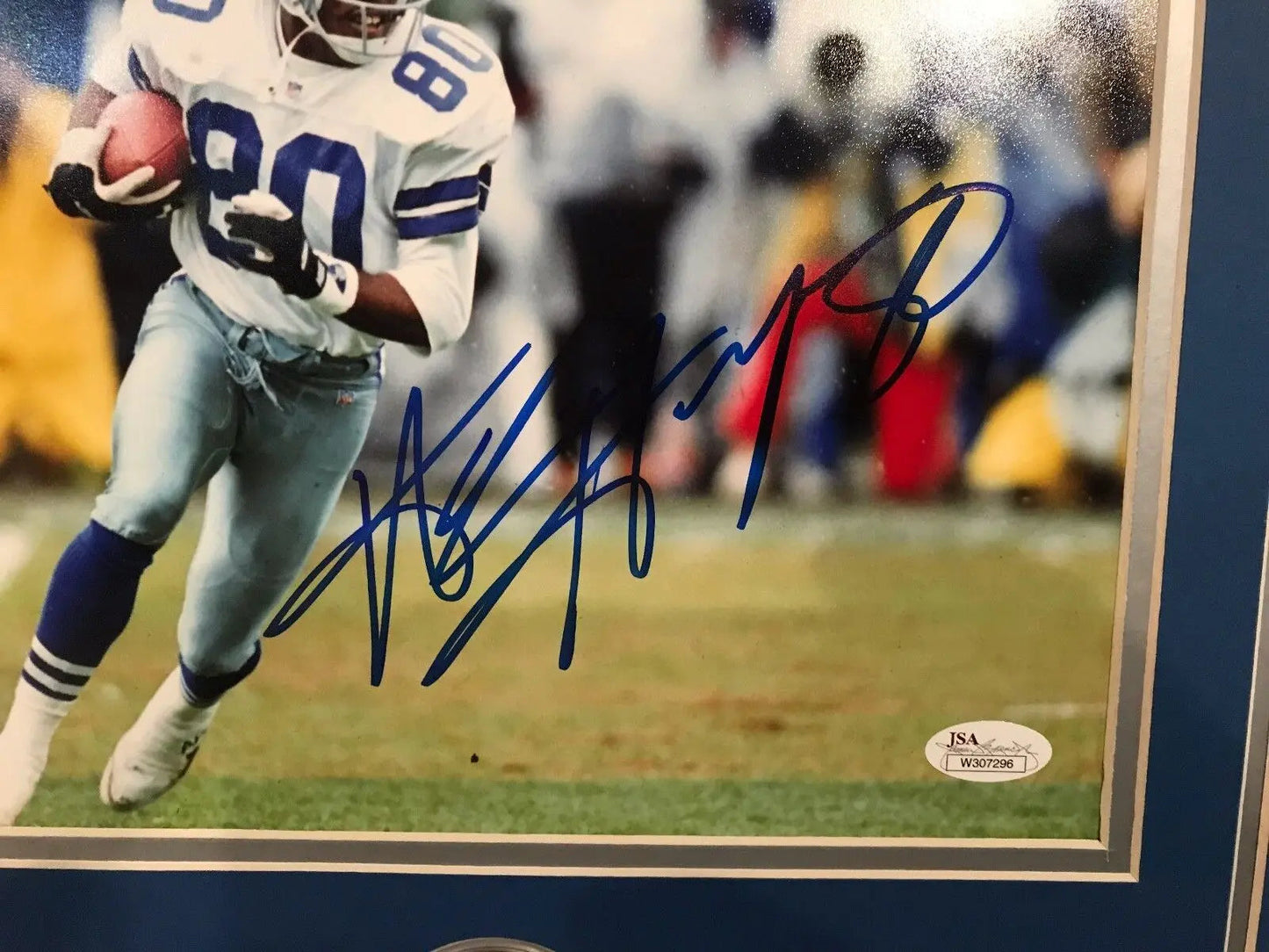 Alvin Harper Signed Dallas Cowboys White Jersey Running With Football 8x10  Photo