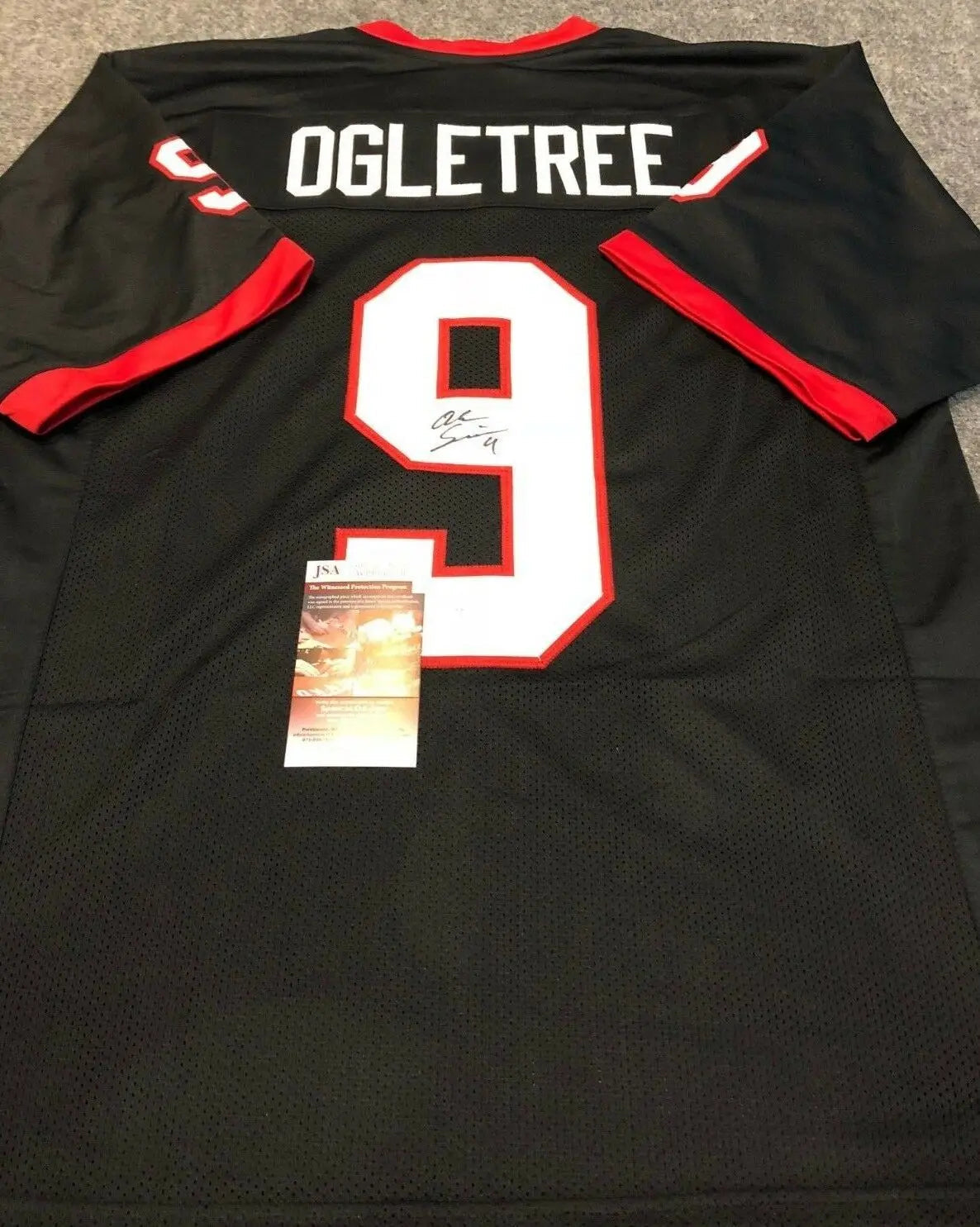 MVP Authentics Georgia Bulldogs Alec Ogletree Autographed Signed Jersey Jsa Coa 108 sports jersey framing , jersey framing