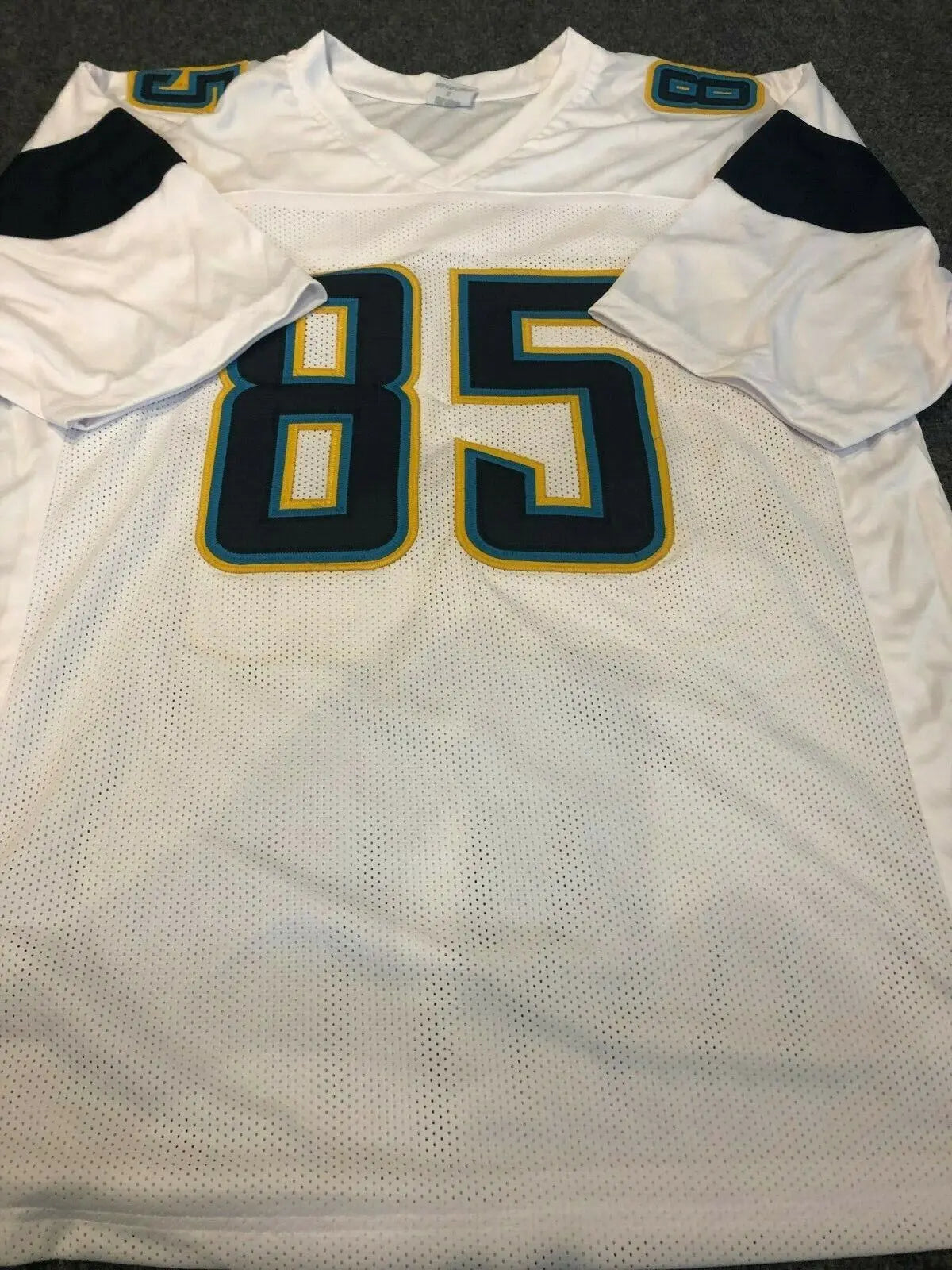 L.A. Chargers Antonio Gates Autographed Signed Jersey Beckett Coa