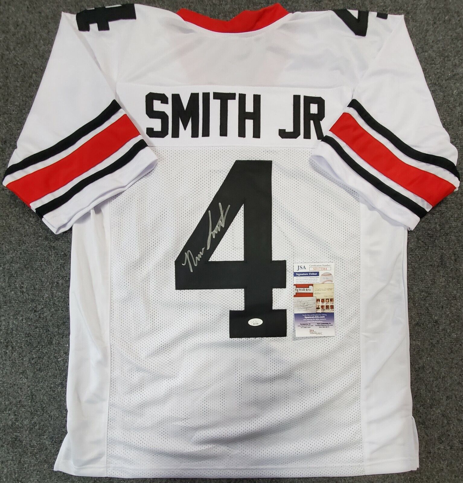 MVP Authentics Georgia Bulldogs Nolan Smith Jr Autographed Signed Jersey Jsa Coa 130.50 sports jersey framing , jersey framing