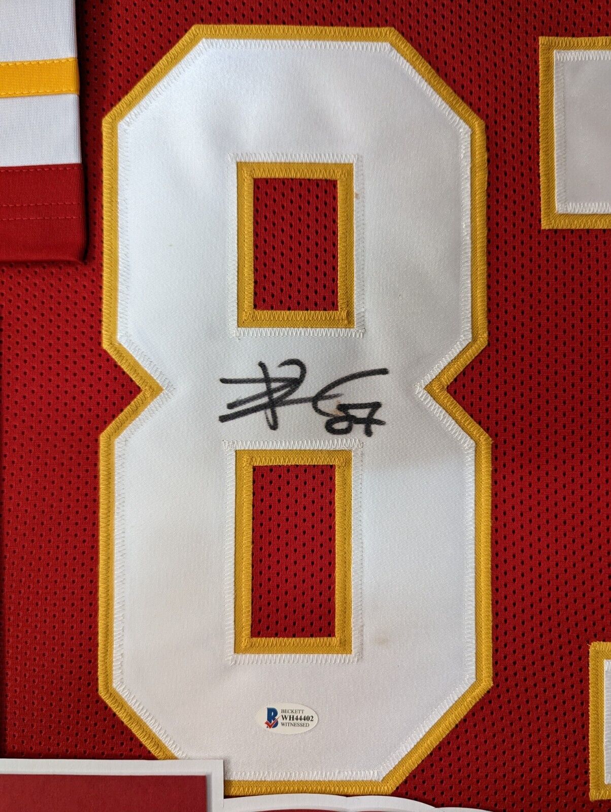 Signed Travis Kelce Custom Kansas City Chiefs #87 Jersey With Beckett  WITNESSED Authentication  The Warehouse Auction - Kansas City Chiefs &  Royals Signed Jerseys Patrick Mahomes, Kelce, Tyreek Hill, Watkins, Salvy