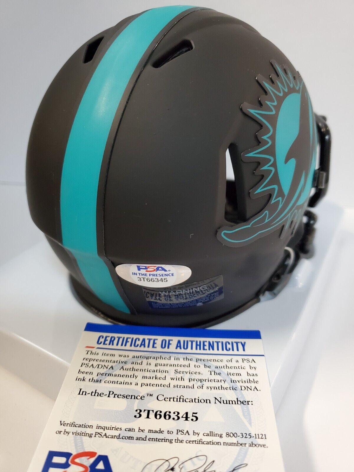 MVP Authentics Miami Dolphins Christian Wilkins Autographed Signed Eclipse Mini Helmet Psa Coa 99 sports jersey framing , jersey framing