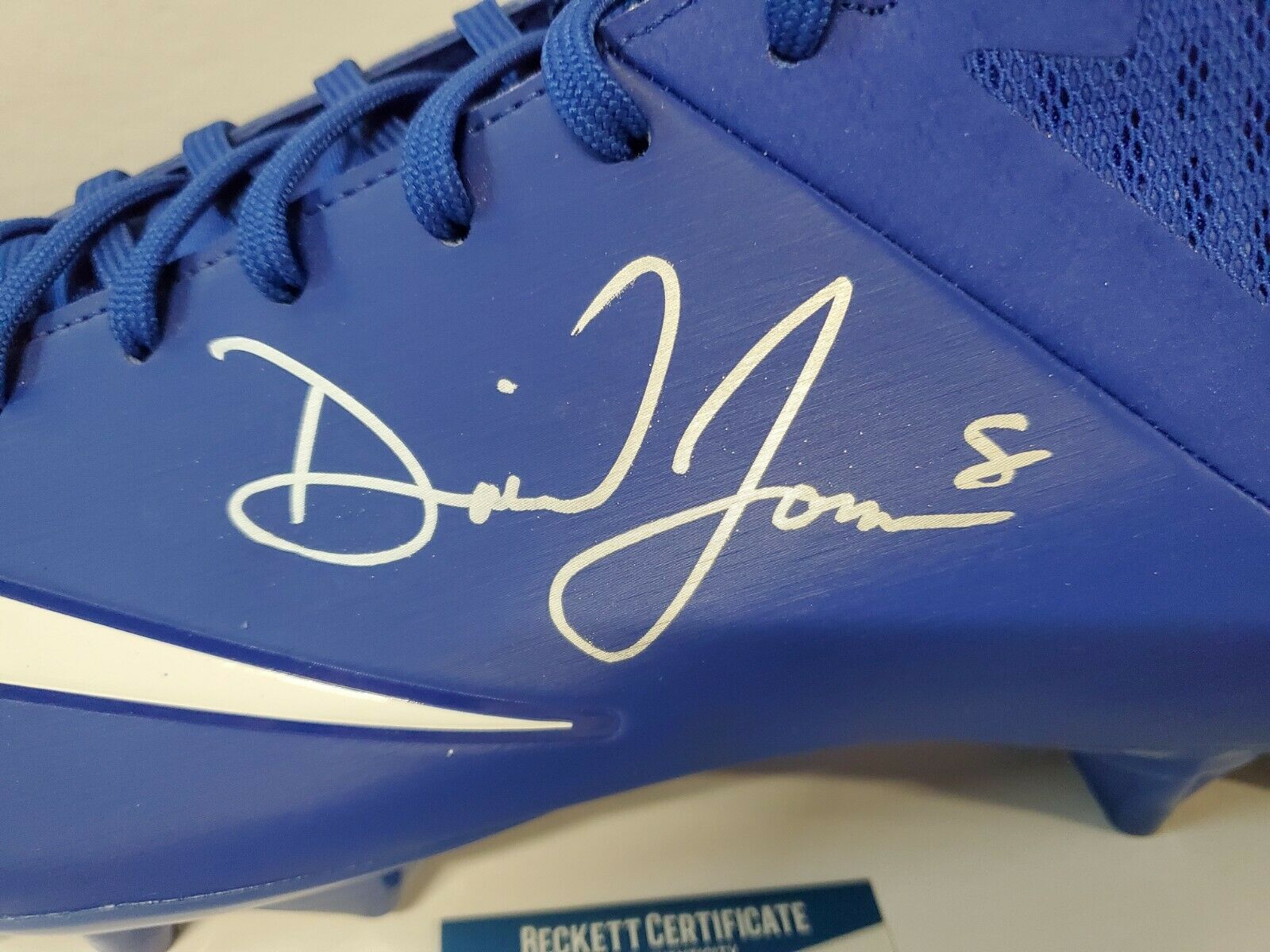 MVP Authentics New York Giants Daniel Jones Autographed Signed Nike Cleat Beckett Coa 179.10 sports jersey framing , jersey framing