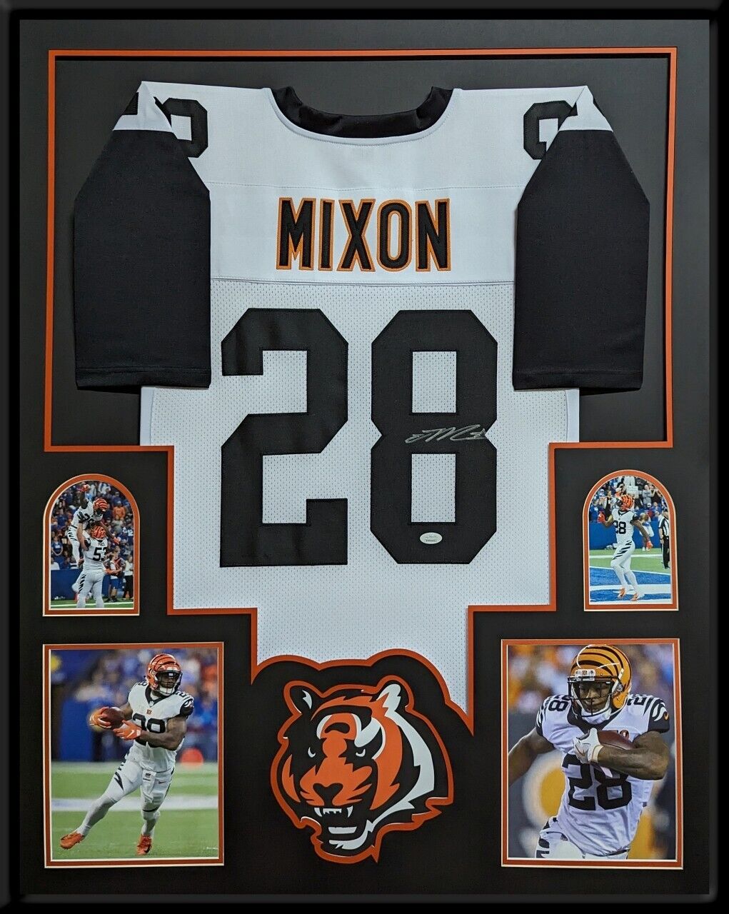 MVP Authentics Framed Cincinnati Bengals Joe Mixon Autographed Jersey Jsa Coa 517.50 sports jersey framing , jersey framing