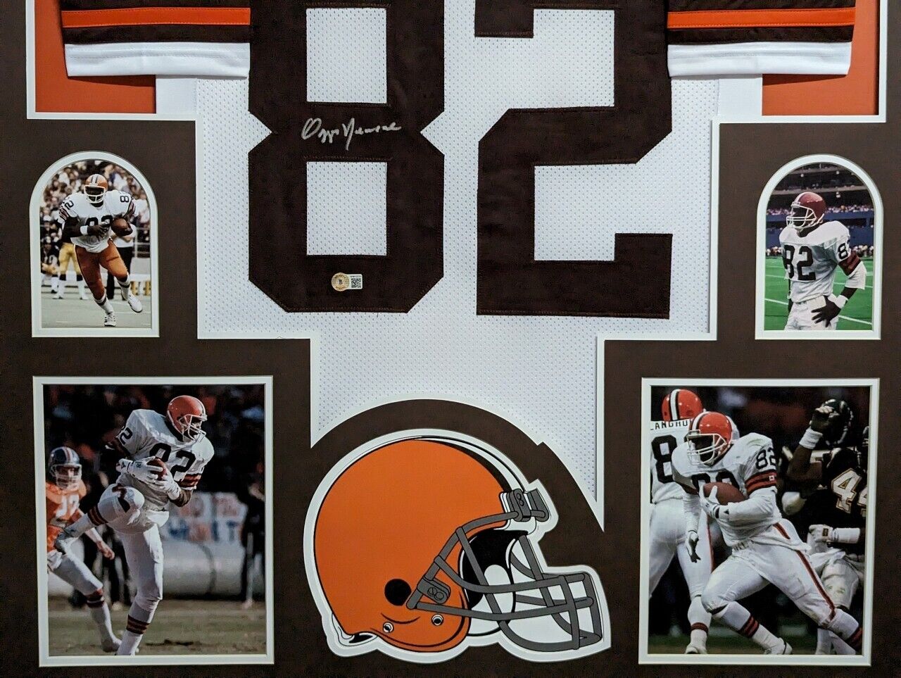 MVP Authentics Framed Cleveland Browns Ozzie Newsome Autographed Signed Jersey Beckett Holo 382.50 sports jersey framing , jersey framing