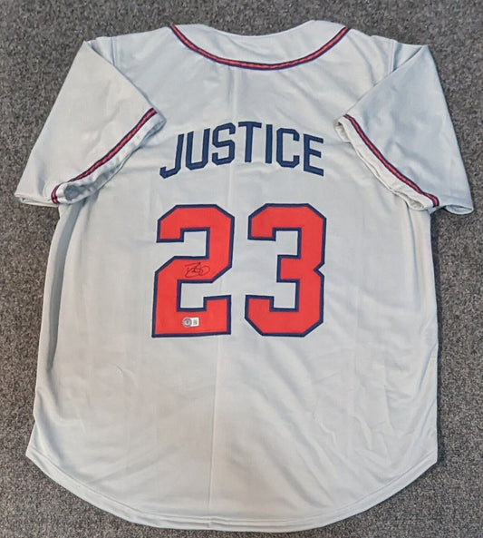 MVP Authentics Atlanta Braves David Justice Autographed Signed Jersey Beckett Holo 90 sports jersey framing , jersey framing