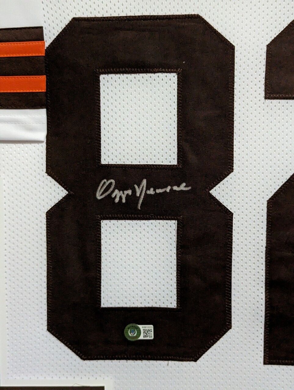 MVP Authentics Framed Cleveland Browns Ozzie Newsome Autographed Signed Jersey Beckett Holo 382.50 sports jersey framing , jersey framing