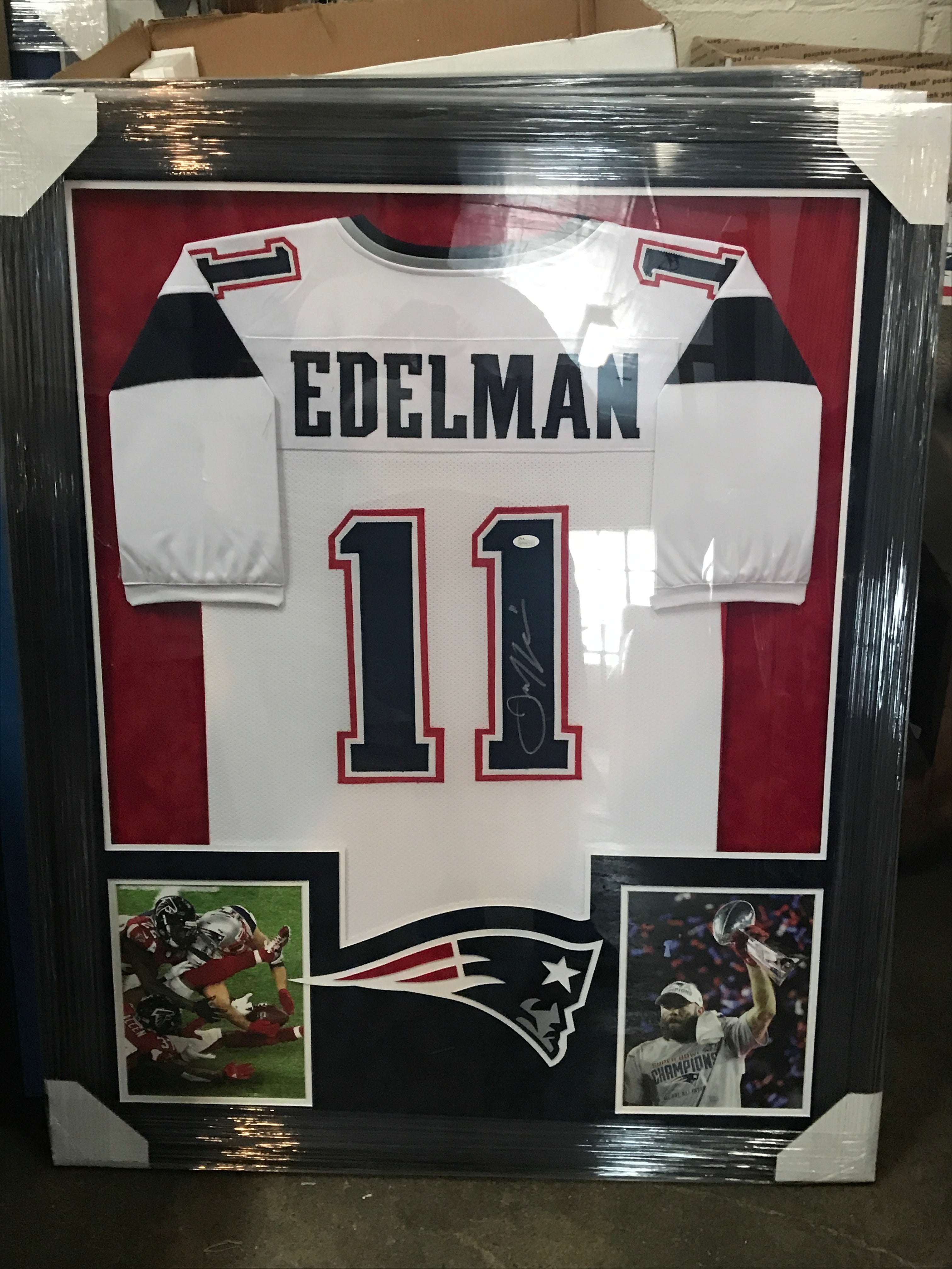 Jersey Framing MVP Authentics